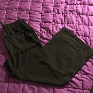 Fashion Classic Black Crop Pants 16 NWT